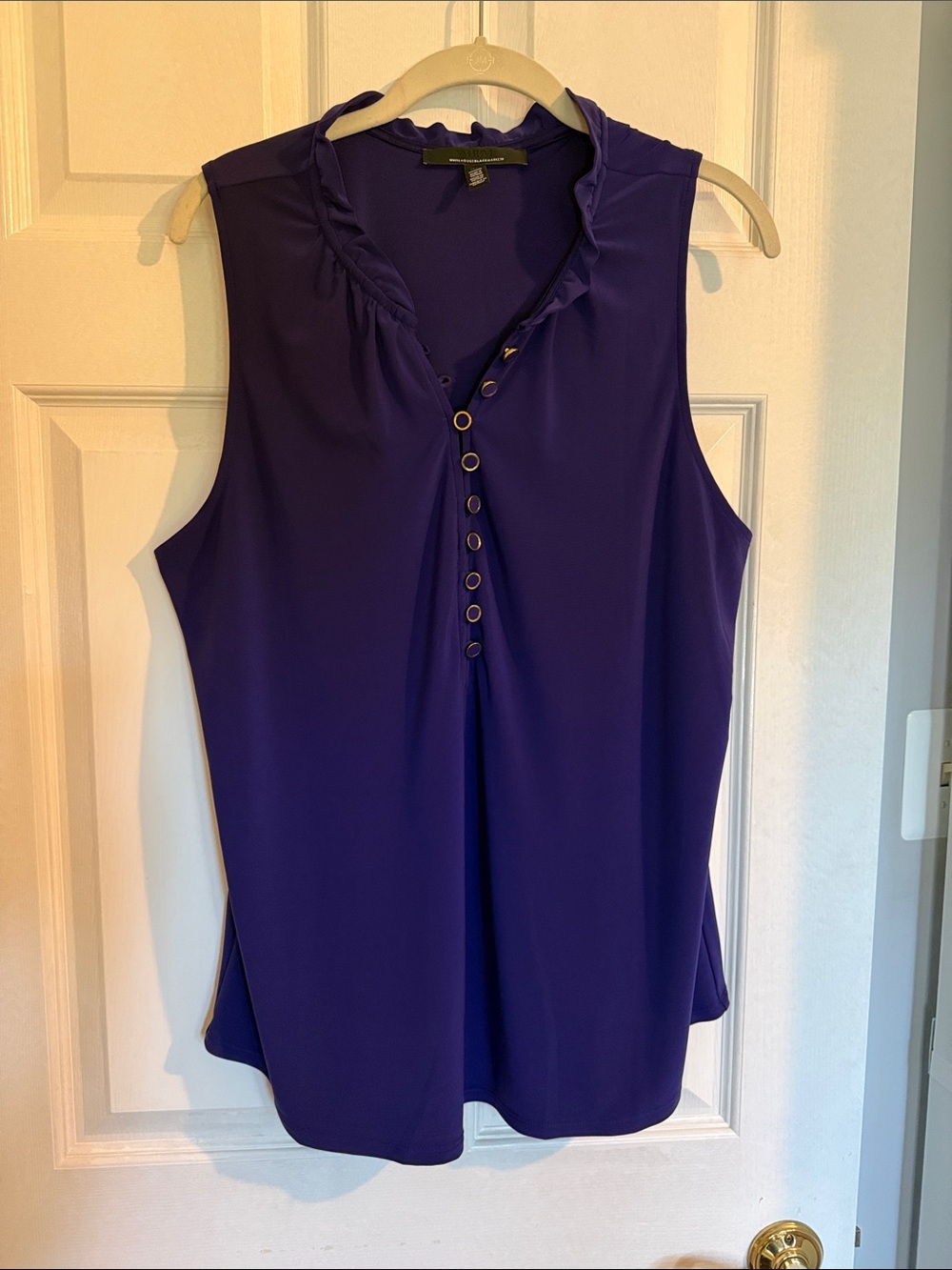 WHBM Sleeveless Ruffle Henley Top in  - XL